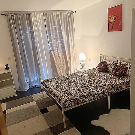 Ferienwohnung דירה גאיסלינגן אן דר סטייג'